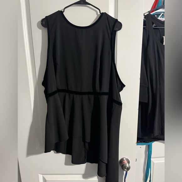 Black Crepe & Velvet Trim Asymmetrical Peplum Top - Picture 4 of 6